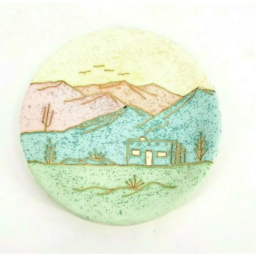 Home Decor Wall‎ Plate Cactus Adobe Mountain Desert Scene Clay Southwestern